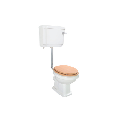 Niedrige Zisterne des Badezimmers einzelne Spültoilette