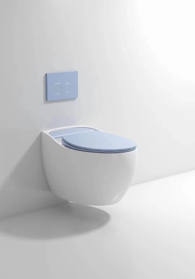 Glatte glasig-glänzende kompakte Wand-Hung Toilet Gravity Flushing Auto-Desodorierung